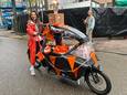 Oranje tompouce, Europapa, zon, bier, bootjes: dit was Koningsdag 2024 in Amsterdam