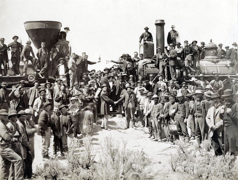 Feest in Utah in 1869: de First Transcontinental Railroad is af. Beeld 