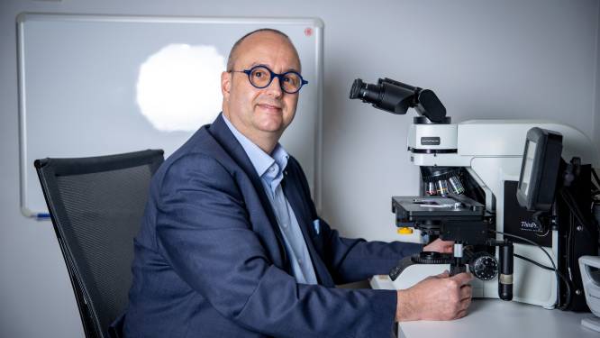 Kankeronderzoeker test hittetherapie nadat hij zijn moeder verloor aan pancreaskanker: “Zij zou dit prachtig gevonden hebben”
