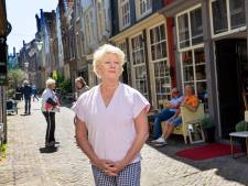 Grondlegger (toen nog knusse) Kerstmarkt blij met nieuwe opzet: ‘Het was veel te groot geworden’
