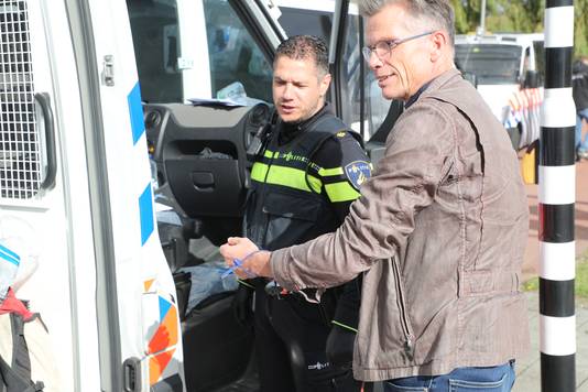 Aanhouding van klimaatverslaggever en oud-hoofdredacteur Hans Nijenhuis.