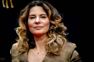 Actrice Rifka Lodeizen wint Gouden Kalf voor hoofdrol Judas