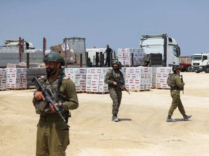 Tijdelijke pier voor noodhulp Gaza al voor de helft klaar,  Israël blokkeert nog veel humanitaire missies noorden