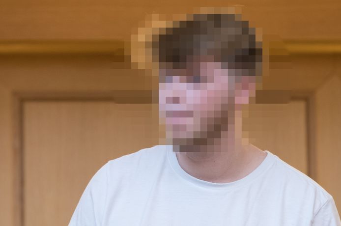 Le jeune homme n'a manifesté aucune émotion après avoir tué Thaynara sur le site du Decathlon d'Anderlecht.