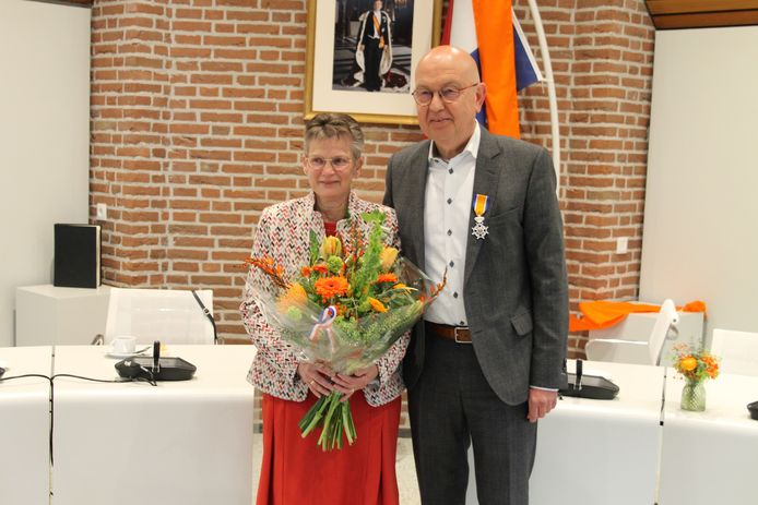 Gert van Tol heeft de ridderlijke onderscheiding zojuist ontvangen.