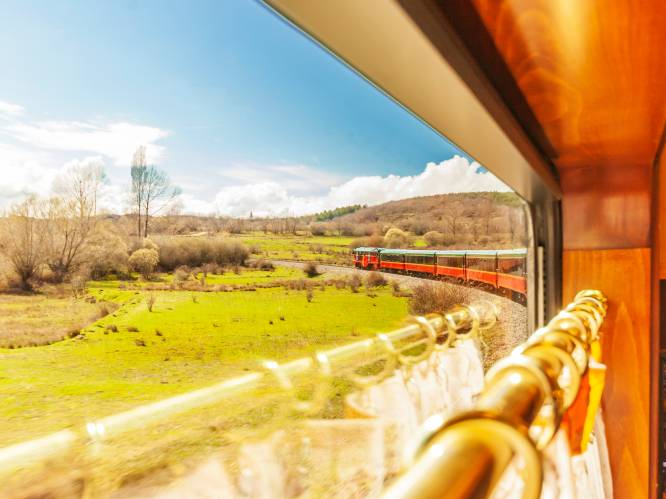 REISTIP. In Noord-Spanje trein je op 4 dagen in volle luxe van Bilbao naar Léon en terug: “Dit is net een cruise”