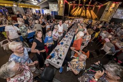 Seniorenmiddag Schoolfeest Goor gaat vanwege hitte niet door