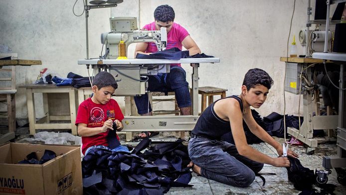 Kinderen Syrische vluchtelingen uitgebuit in Turkije Buitenland