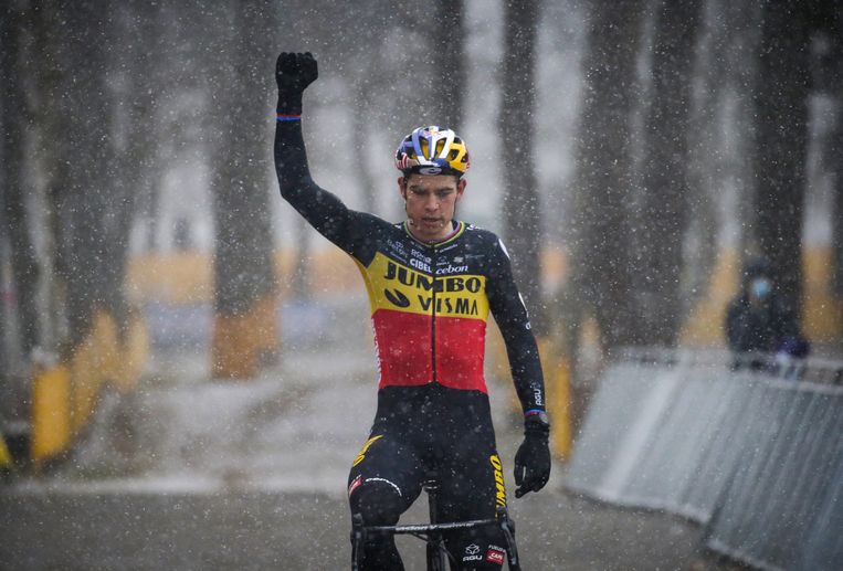 Wout Van Aert Wint Eerste Cross In Belgische Driekleur De Morgen