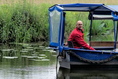 Brabants water in de hoofdrol: Dungense schipper vaart met Amerikaanse crew over de Dommel