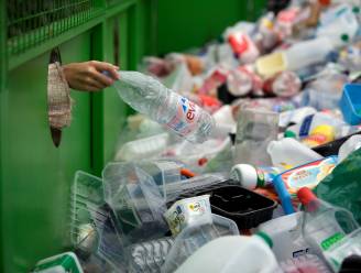6 op de 10 Belgen vinden dat we te veel plastic gebruiken, maar leggen de verantwoordelijkheid bij fabrikanten