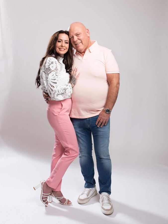 Peter Gillis heeft een nieuwe vriendin ‘Chemie alsof we elkaar al jaren goed kennen’ Foto