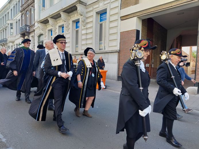 Rector Rik Van de Walle en vicerector Mieke Van Herreweghe op Dies Natalis 2022.