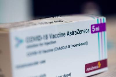 L’Europe bloque l'exportation de vaccins AstraZeneca vers l’Australie, le bras de fer continue