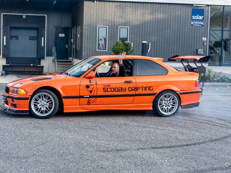 Steven gaf al meer dan 46.000 euro uit aan zijn omgebouwde BMW: ‘Alleen dashboard is origineel’