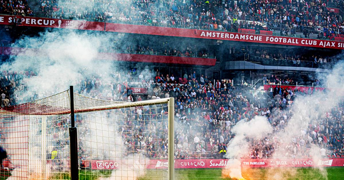 KNVB ziet afname aantal incidenten in en rond voetbalstadions | Nederlands voetbal