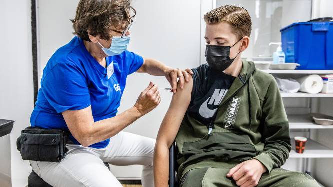 Barneveldse huisartsen: ‘Laat je vaccineren, wij zien dagelijks dat gevaccineerden minder ziek worden’