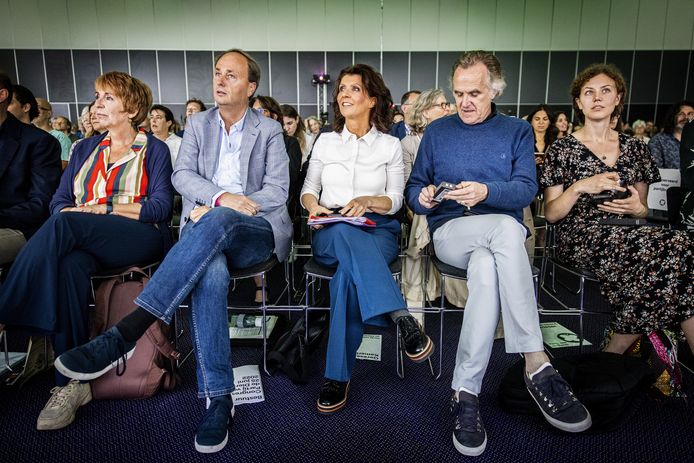 Fractie Partij voor de Dieren vergadert over ruzie, zelfs medewerkers ...