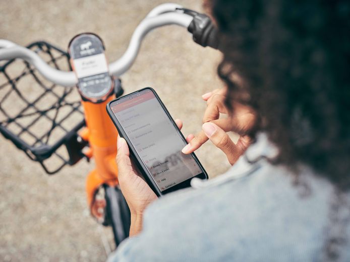 De fietsen ontgrendelen doe je met je smartphone.