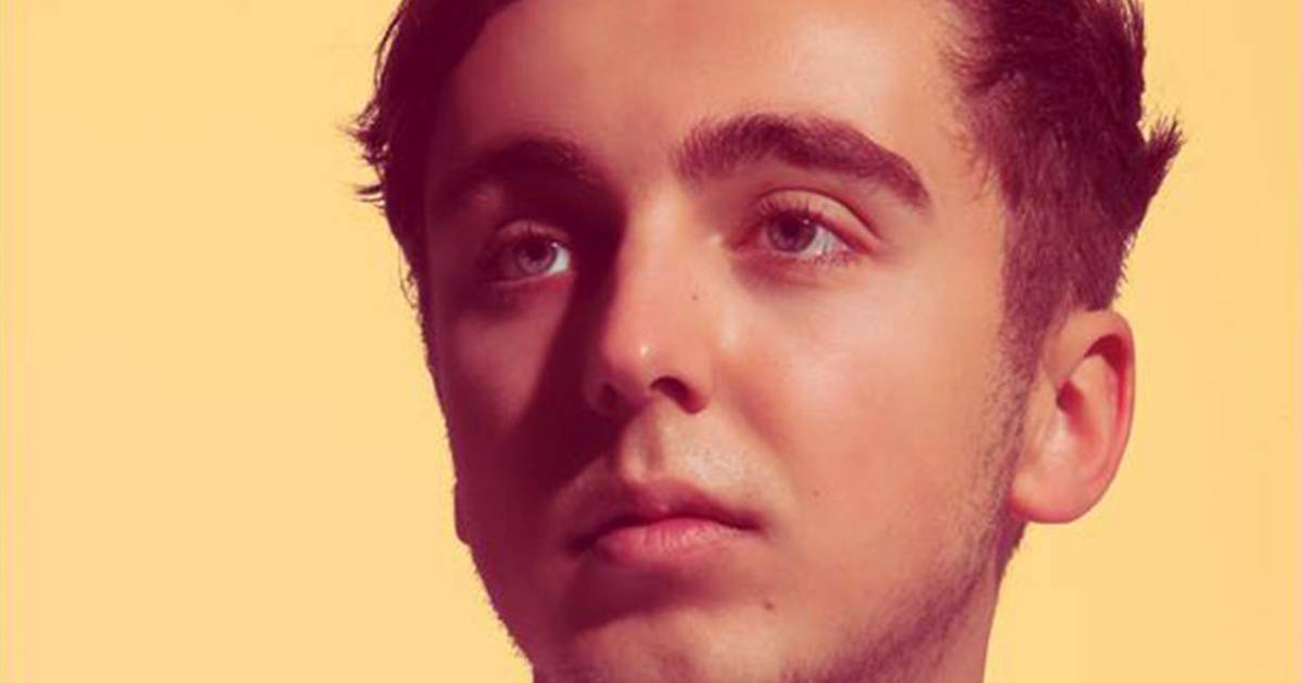 Rapper Ares van 'sukkel' naar voorbeeld | Muziek | AD.nl