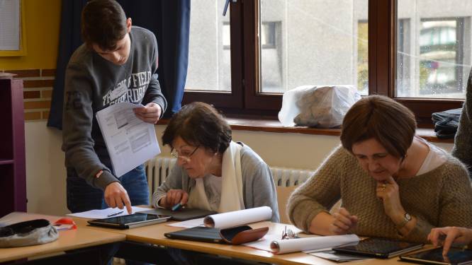 Stad organiseert informatiesessies voor senioren: van diefstalpreventie over cybercrime tot successieplanning