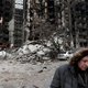Luchtaanvallen op Kiev en Tsjernihiv houden aan, Poetin eist overgave Marioepol