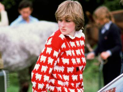 Sotheby's veilt ‘schapentrui’ van prinses Diana: opbrengst wordt geschat op 73.000 euro