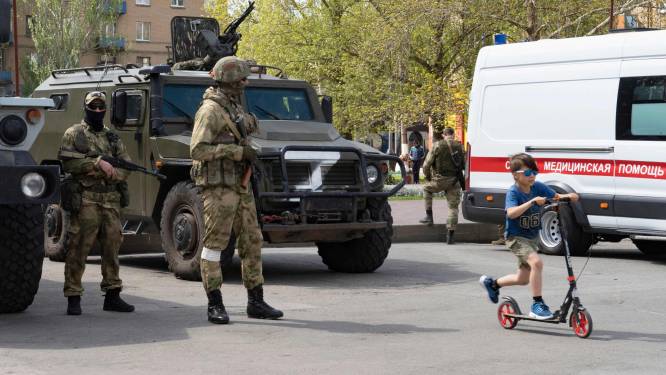 Oekraïens verzet in bezette zuiden: ‘Aanslag op Russische officieren, soldatentrein ontspoort’