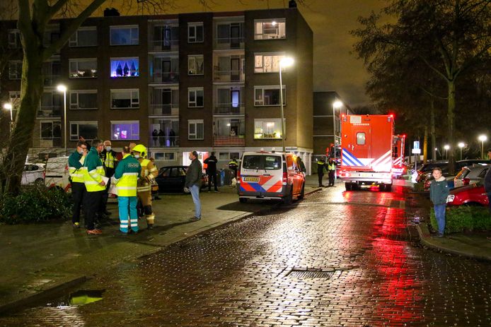 In de Coornhertstraat hing een gasachtige lucht.