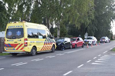 Vrouw raakt gewond bij botsing in Zuilichem, hulpdiensten later door wegwerkzaamheden