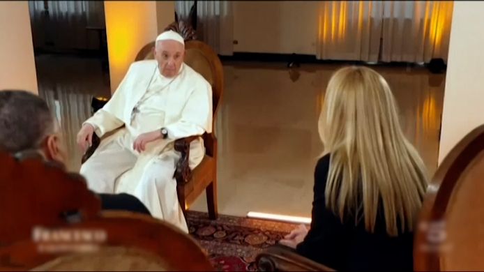 Paus Franciscus over huiselijk geweld.