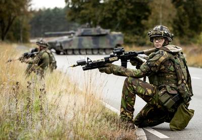 Budel blijft hoog op wensenlijstje staan van Defensie, Weerterheide ook op de shortlist