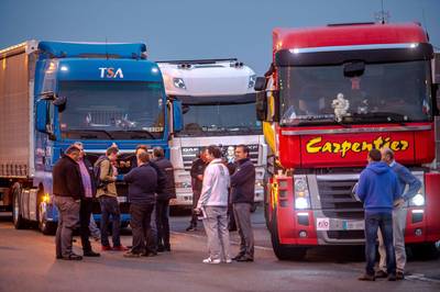 Europarlement wil elke 100 kilometer beveiligde truckparking