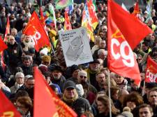 Réforme des retraites en France: des centaines de milliers de manifestants dans la rue