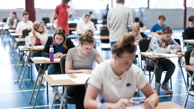 Maatregelen moeten druk op Liemerse examenleerlingen verlagen: ‘Ik hoop dat ze zich niet te gemakkelijk rijk rekenen’