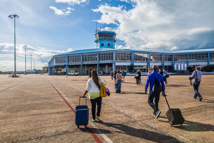 Foto ter illustratie: het Johan Adolf Pengel International Airport in Suriname, Zanderij.