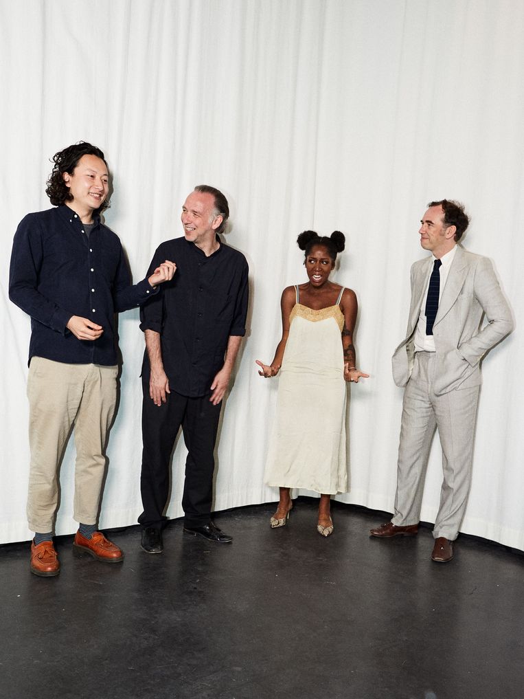 Boris Zeebroek, Stephen Dewaele, Charlotte Adigéry en David Dewaele Beeld Jorre Janssens