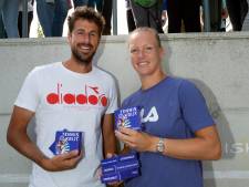 Bertens en Haase openen tenniscampagne op oude school