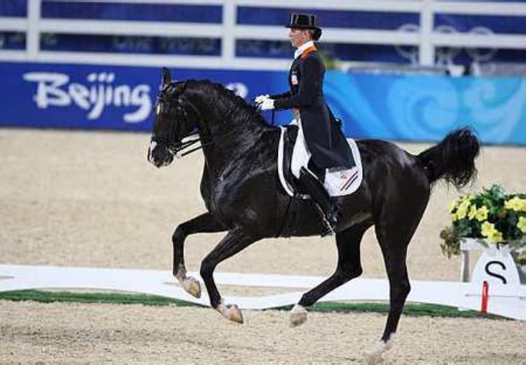 Van Grunsven tweede na Grand Prix Spécial Het Parool