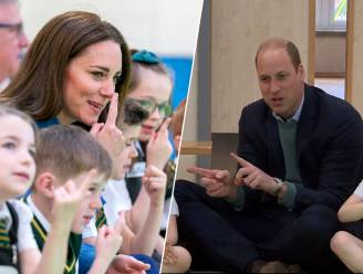 “De wielen van de bus gaan rond en rond”: prins William en Kate wagen zich aan kinderliedjes tijdens bezoek aan Schotland