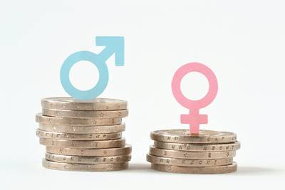 Mannelijk spaarvarken vetter dan vrouwelijke: 4 op de 10 vrouwen hebben kopzorgen over financiële reserve