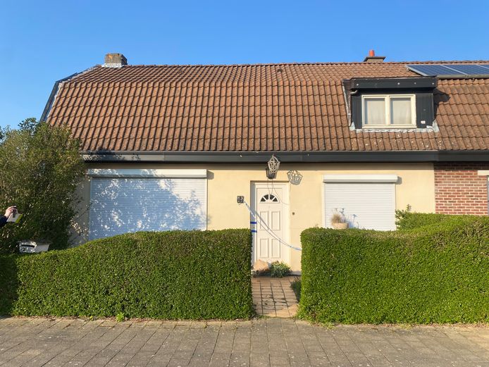 WILLEBROEK - De woning waar de 57-jarige Flavienne werd aangetroffen, werd door de politie verzegeld.
