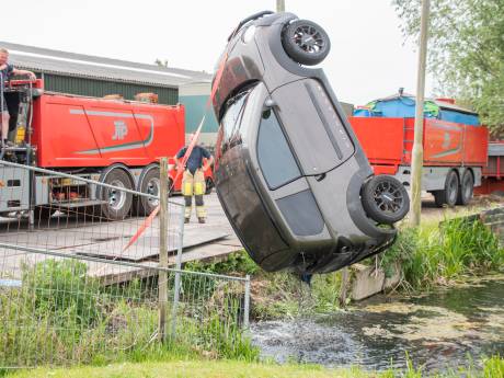 Toevallige helden Alfons en Dirk Jan redden bejaarde vrouw van verdrinkingsdood: ‘Engeltje op haar schouder’