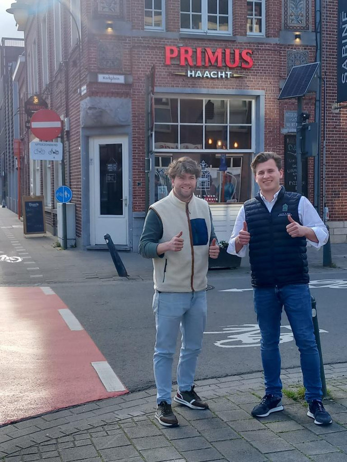 Jaar na ‘t Oud Gemeentehuis (her)openen twintigers nu ook populair café