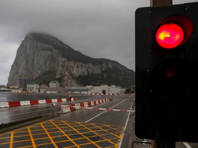 Spaans oorlogsschip provoceert Gibraltar en laat nationaal volkslied door boxen schallen