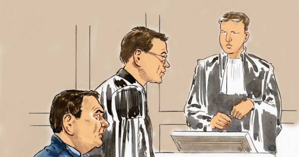 Advocaat pianostemmer wil grootschalige zoekactie naar hamer waarmee dominee werd geslagen