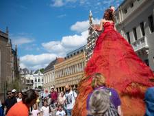 Deventer staat straks in juli weer echt op stelten, zo belooft het buitentheaterfestival