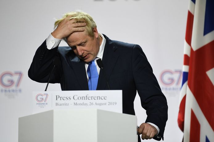 De Britse premier Boris Johnson tijdens een persconferentie gisteren op de G7-top in Biarritz.