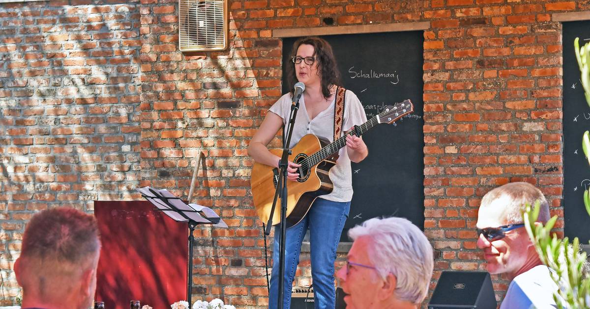 Ellen Shae debuteert na coronabreak in 't Schallemaaj | Zeeuws-Vlaanderen