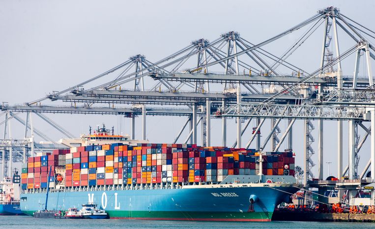 ECT Hanno Terminal, voor containeroverslag op de Maasvlakte in de Rotterdamse haven. Beeld ANP